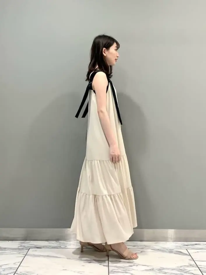 GRACE CONTINENTAL The Banquet eri コーディネート画像