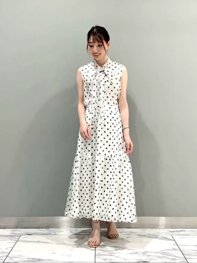 GRACE CONTINENTAL The Banquet eri コーディネート画像