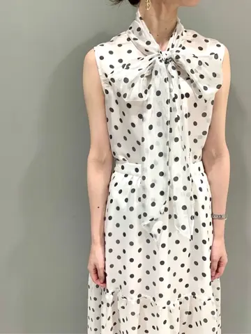 GRACE CONTINENTAL The Banquet eri コーディネート画像