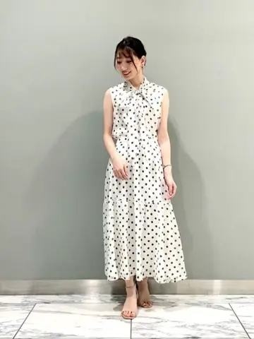 GRACE CONTINENTAL The Banquet eri コーディネート画像