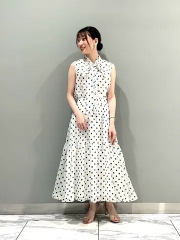 GRACE CONTINENTAL The Banquet eri コーディネート画像