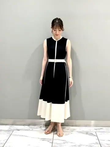 GRACE CONTINENTAL The Banquet eri コーディネート画像