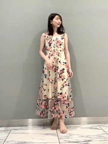 GRACE CONTINENTAL The Banquet eri コーディネート画像