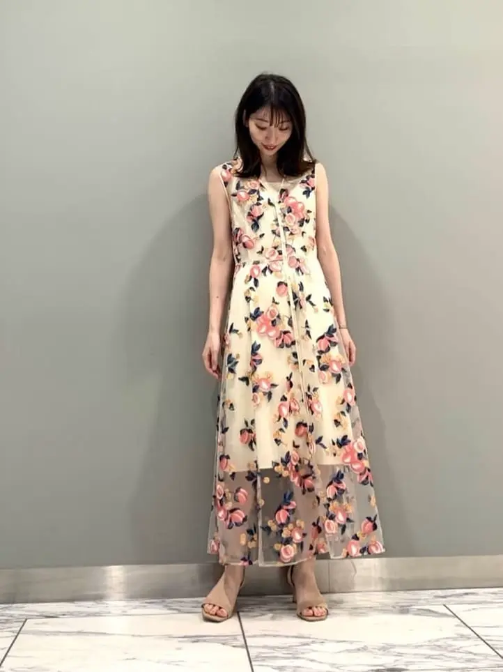 GRACE CONTINENTAL The Banquet eri コーディネート画像