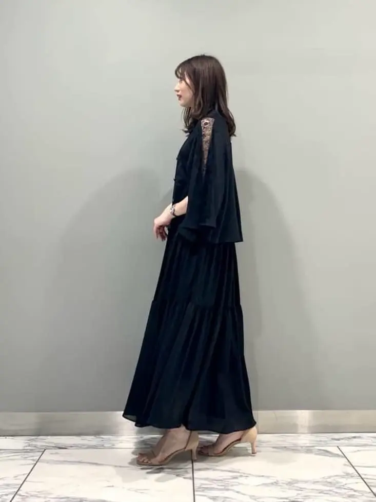 GRACE CONTINENTAL The Banquet eri コーディネート画像