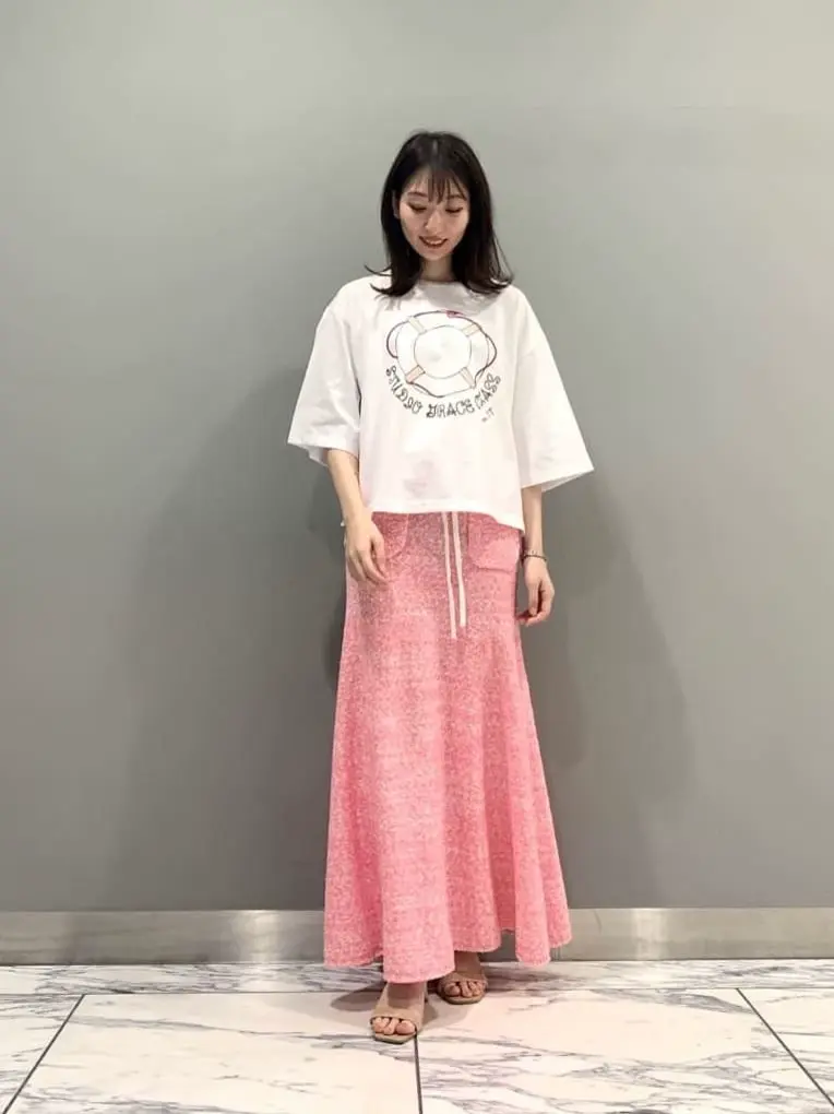 GRACE CONTINENTAL The Banquet eri コーディネート画像