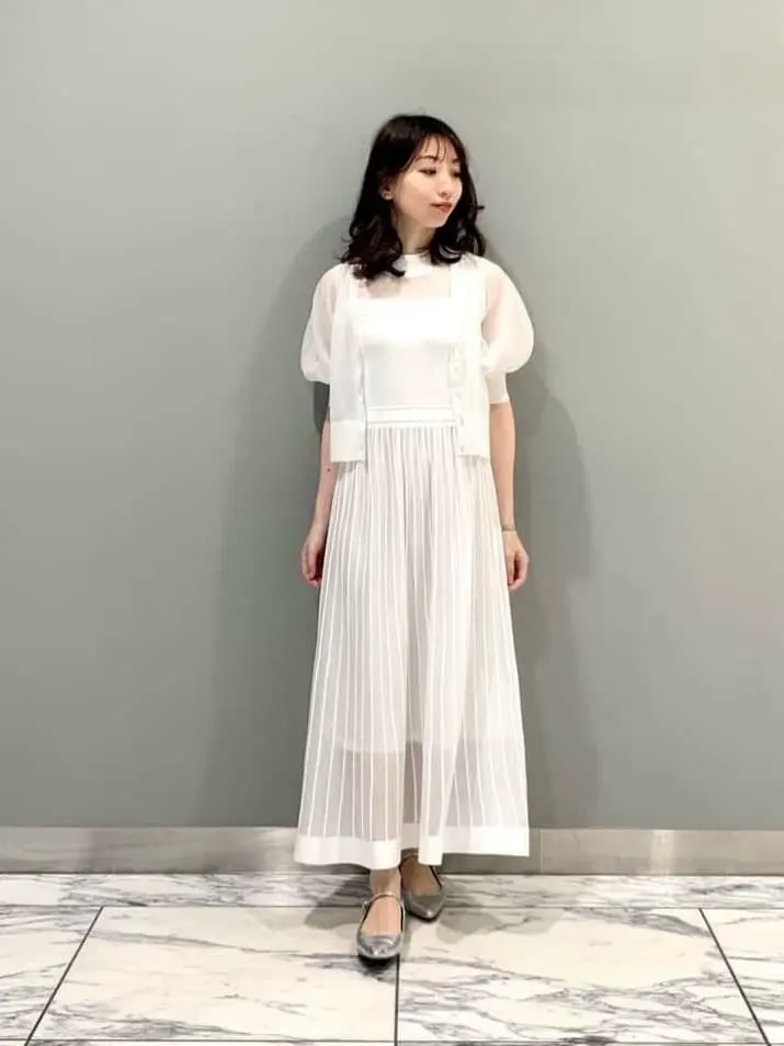 GRACE CONTINENTAL The Banquet eri コーディネート画像