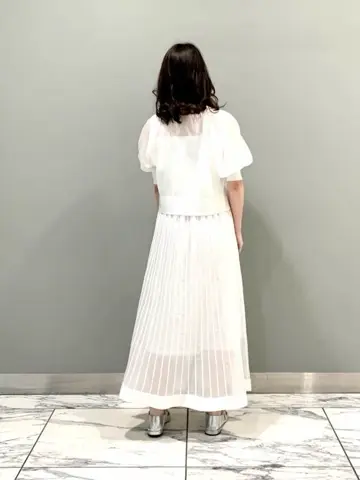 GRACE CONTINENTAL The Banquet eri コーディネート画像