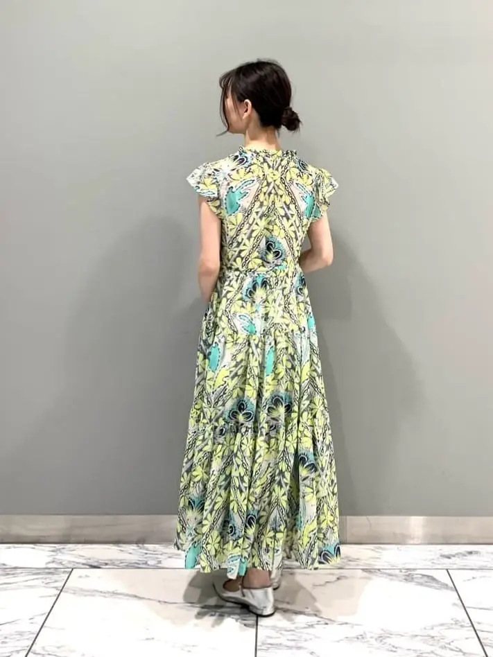 GRACE CONTINENTAL The Banquet eri コーディネート画像