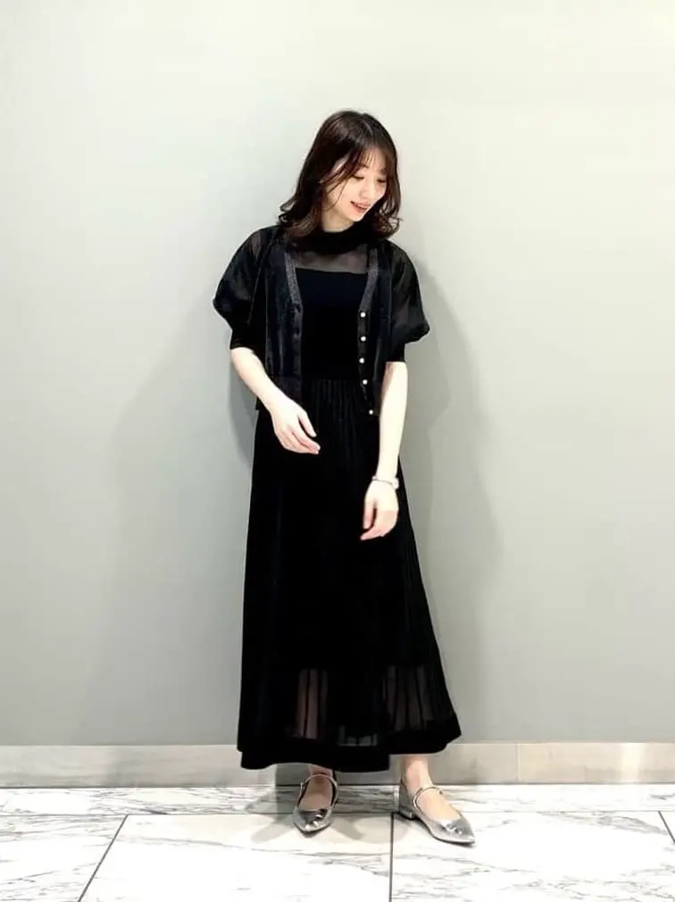 GRACE CONTINENTAL The Banquet eri コーディネート画像