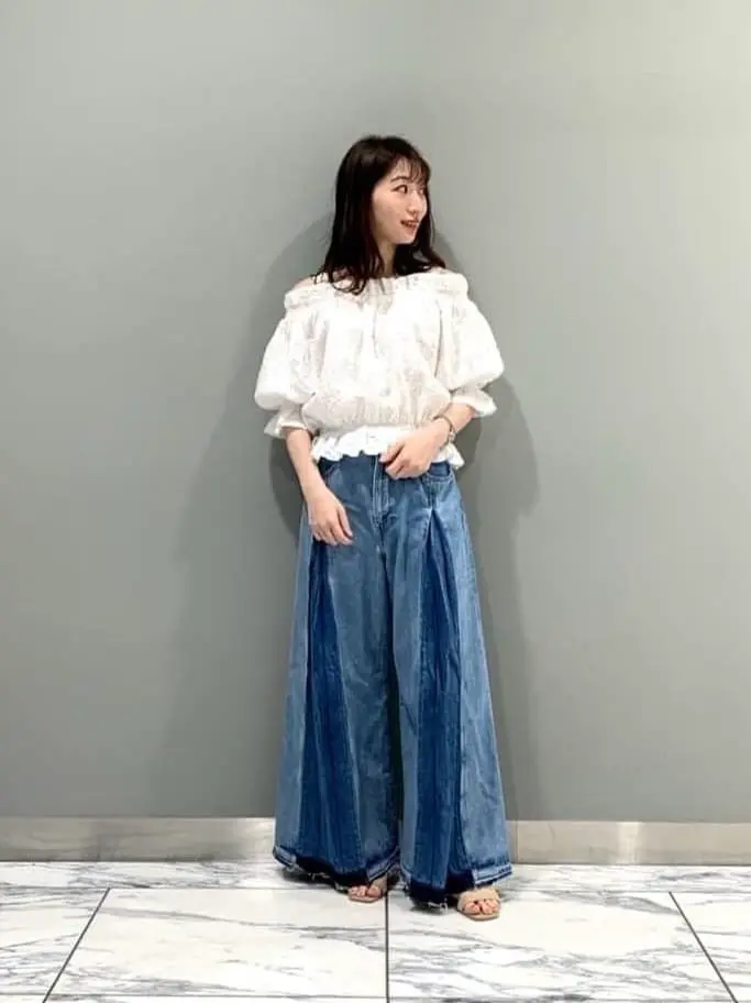 GRACE CONTINENTAL The Banquet eri コーディネート画像