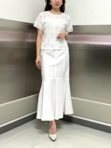 GRACE CONTINENTAL The Banquet Suzuka コーディネート画像