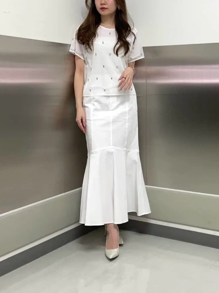 GRACE CONTINENTAL The Banquet Suzuka コーディネート画像