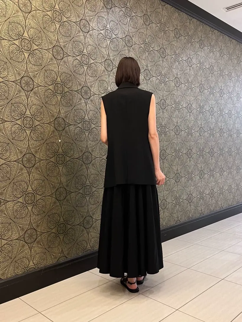 GRACE CONTINENTAL The Banquet 亀田 未希 コーディネート画像