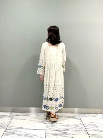 GRACE CONTINENTAL The Banquet eri コーディネート画像