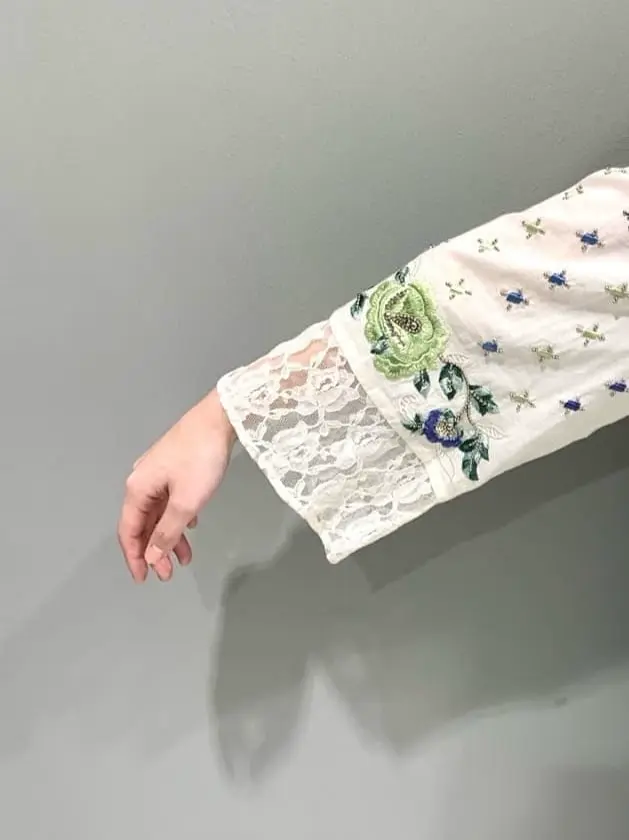 GRACE CONTINENTAL The Banquet eri コーディネート画像