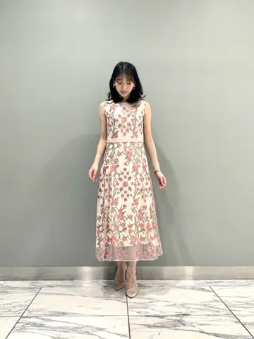 GRACE CONTINENTAL The Banquet eri コーディネート画像