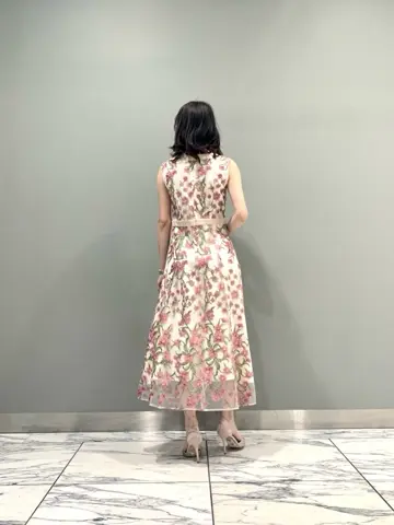 GRACE CONTINENTAL The Banquet eri コーディネート画像