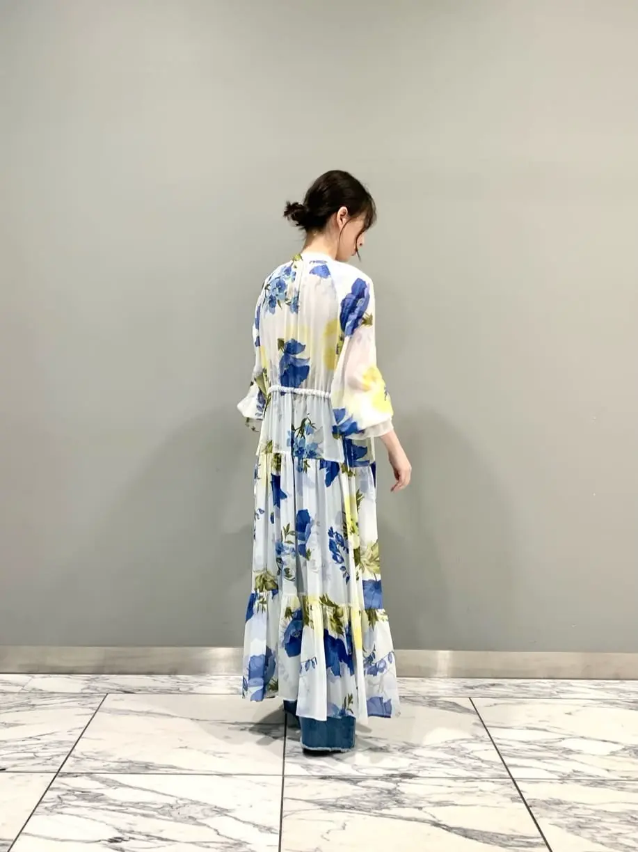 GRACE CONTINENTAL The Banquet eri コーディネート画像