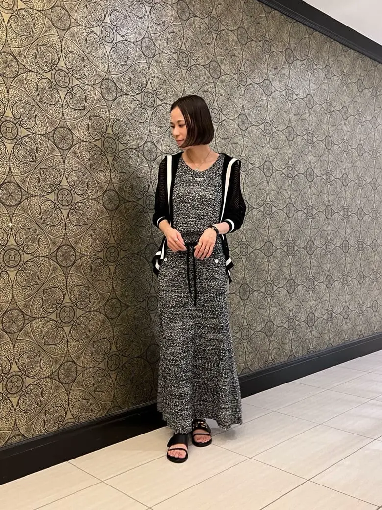 GRACE CONTINENTAL The Banquet 亀田 未希 コーディネート画像