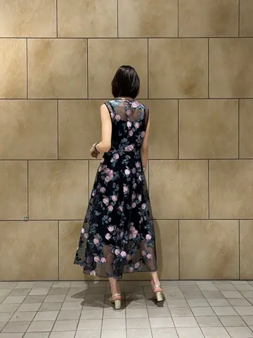 GRACE CONTINENTAL The Banquet 亀田 未希 コーディネート画像