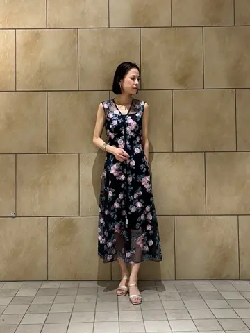 GRACE CONTINENTAL The Banquet 亀田 未希 コーディネート画像