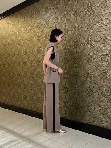 GRACE CONTINENTAL The Banquet 亀田 未希 コーディネート画像