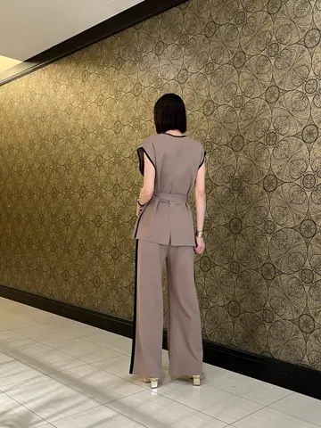 GRACE CONTINENTAL The Banquet 亀田 未希 コーディネート画像