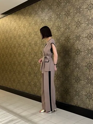 GRACE CONTINENTAL The Banquet 亀田 未希 コーディネート画像