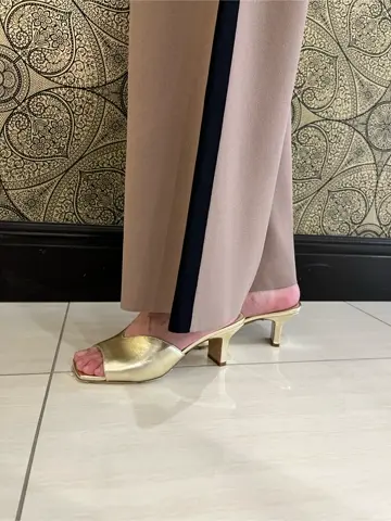 GRACE CONTINENTAL The Banquet 亀田 未希 コーディネート画像