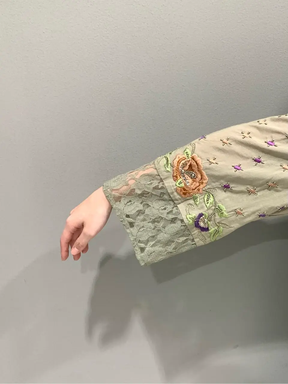 GRACE CONTINENTAL The Banquet eri コーディネート画像