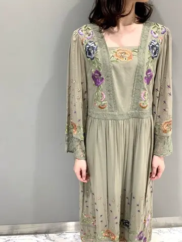 GRACE CONTINENTAL The Banquet eri コーディネート画像