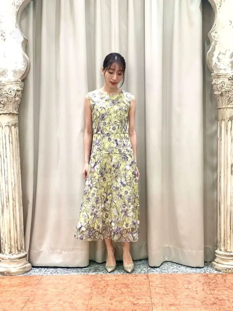 GRACE CONTINENTAL The Banquet eri コーディネート画像