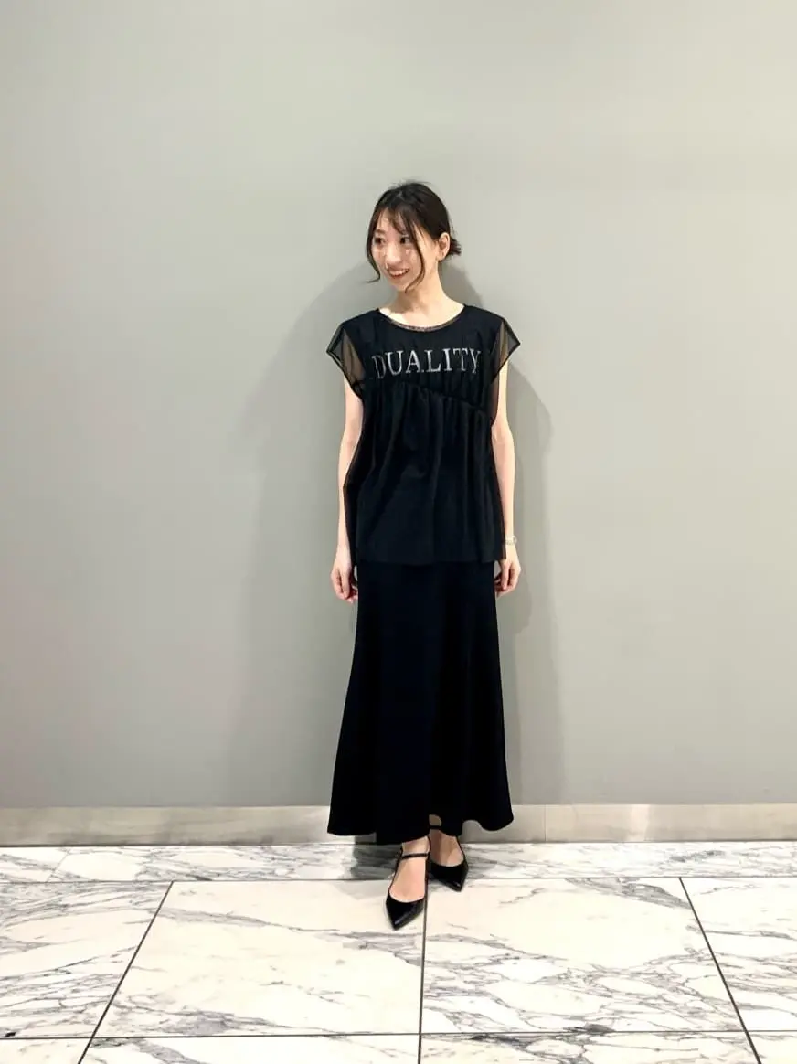 GRACE CONTINENTAL The Banquet eri コーディネート画像