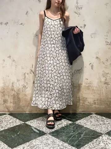 GRACE CONTINENTAL The Banquet Suzuka コーディネート画像