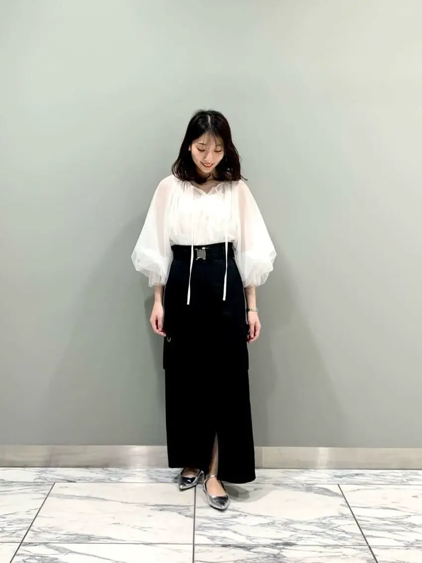 GRACE CONTINENTAL The Banquet eri コーディネート画像