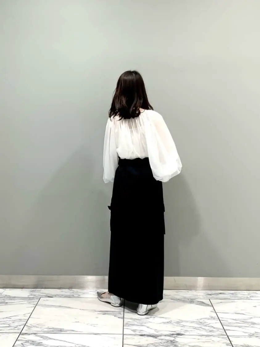 GRACE CONTINENTAL The Banquet eri コーディネート画像