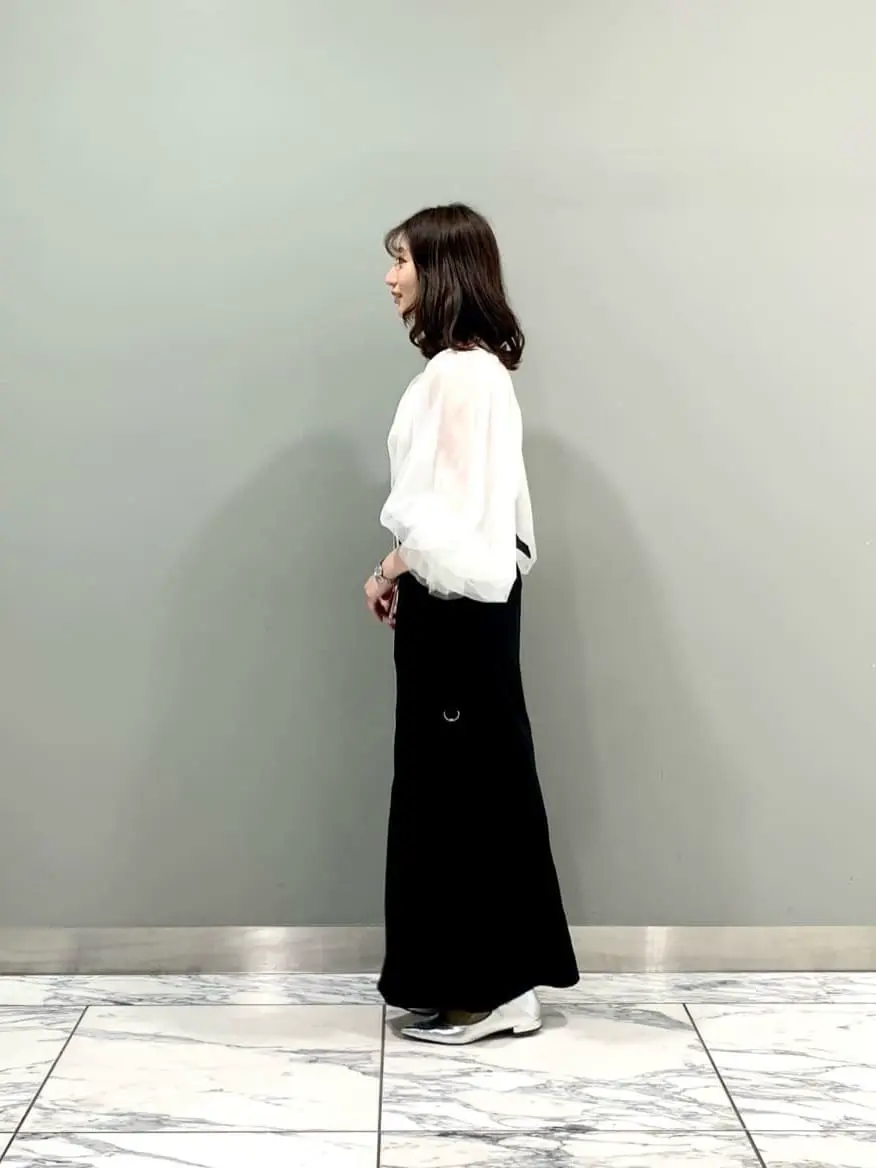 GRACE CONTINENTAL The Banquet eri コーディネート画像