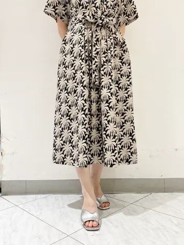 GRACE CONTINENTAL The Banquet yuri コーディネート画像