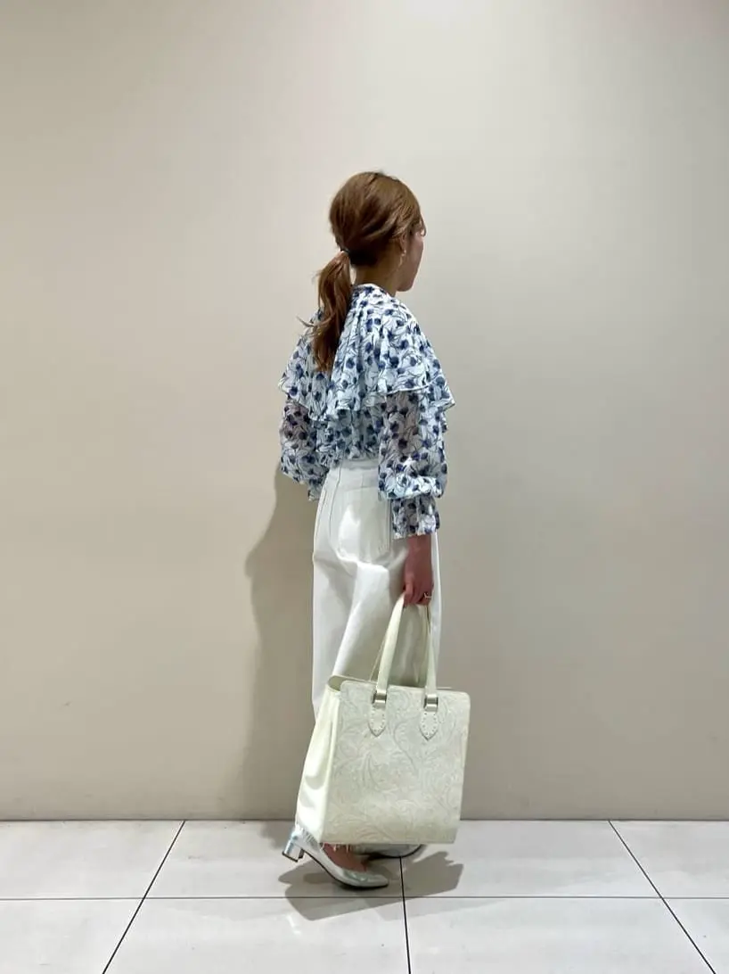 GRACE CONTINENTAL The Banquet 泉　智子 コーディネート画像