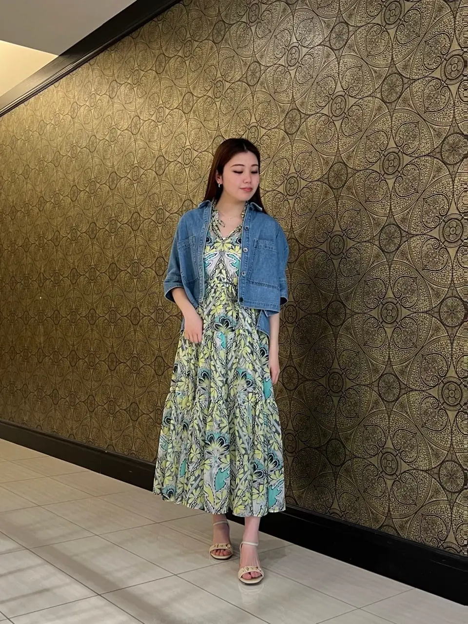 GRACE CONTINENTAL The Banquet 赤坂 梨来 コーディネート画像