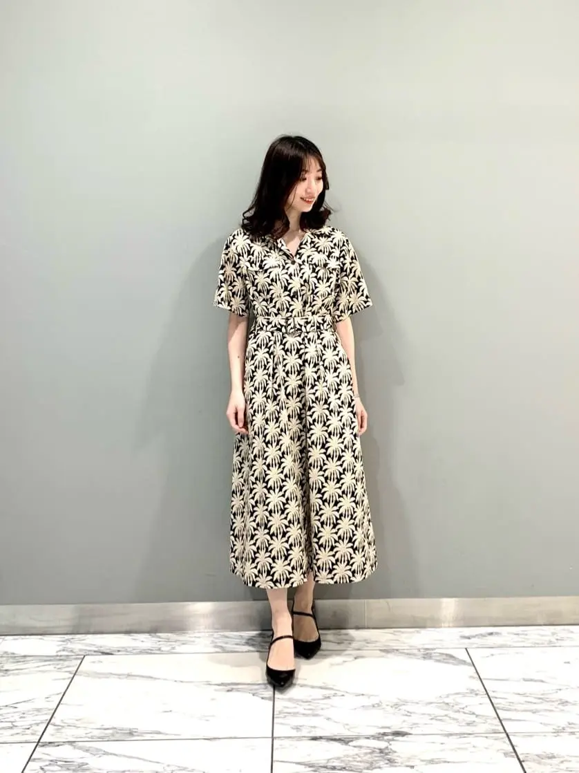 GRACE CONTINENTAL The Banquet eri コーディネート画像