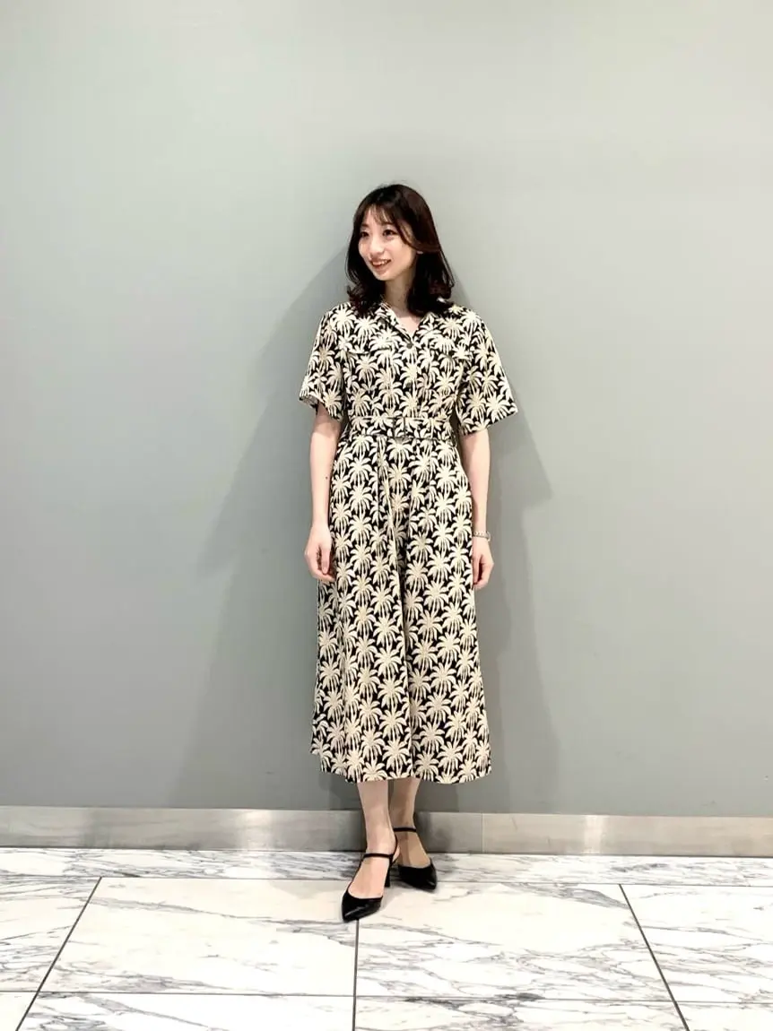 GRACE CONTINENTAL The Banquet eri コーディネート画像