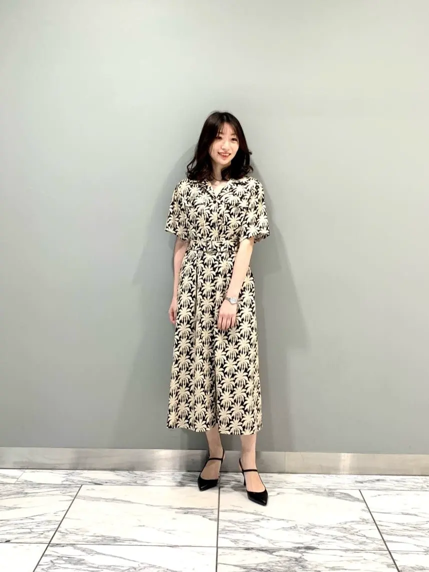 GRACE CONTINENTAL The Banquet eri コーディネート画像