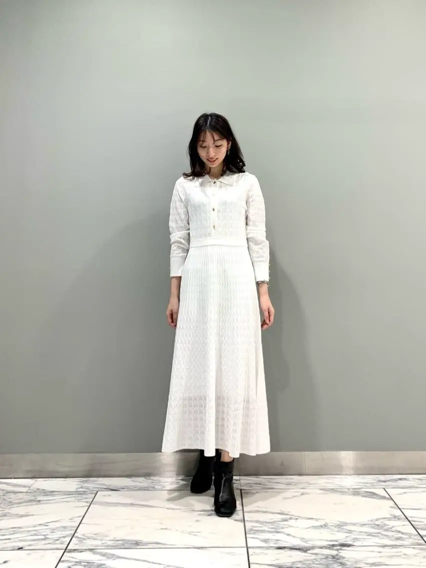 GRACE CONTINENTAL The Banquet eri コーディネート画像