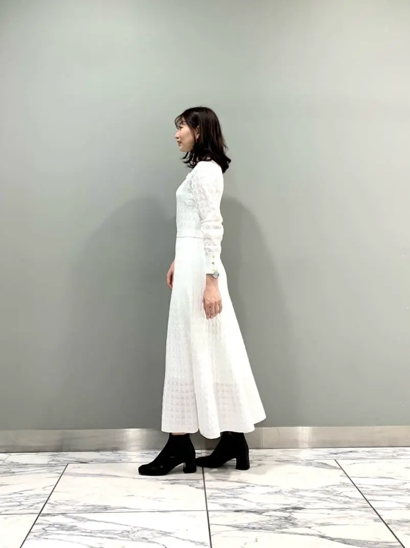 GRACE CONTINENTAL The Banquet eri コーディネート画像