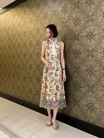 GRACE CONTINENTAL The Banquet 亀田 未希 コーディネート画像