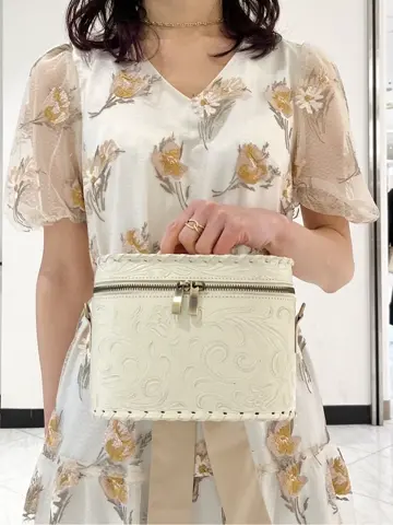 GRACE CONTINENTAL The Banquet yuri コーディネート画像