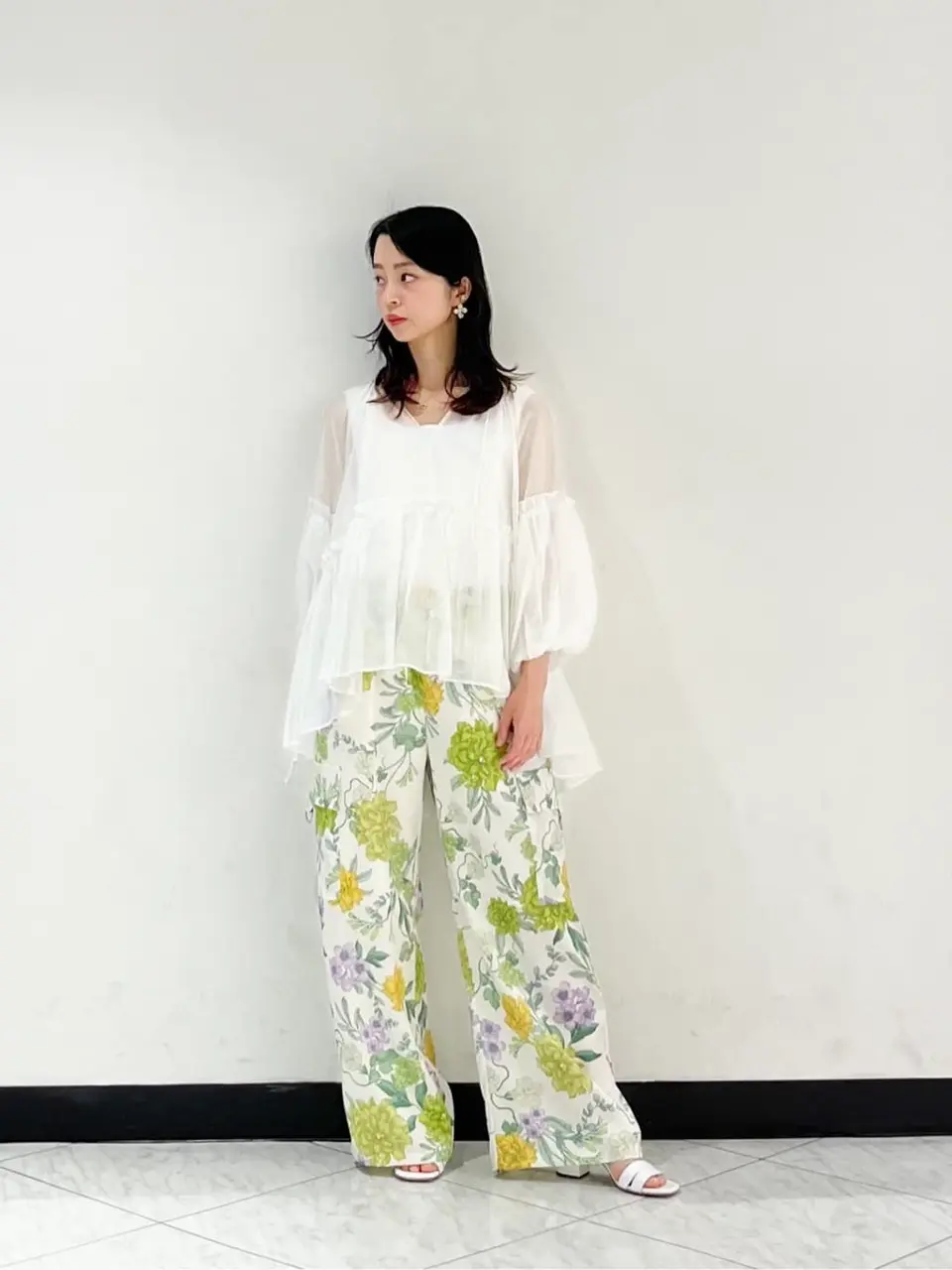 GRACE CONTINENTAL The Banquet yuri コーディネート画像