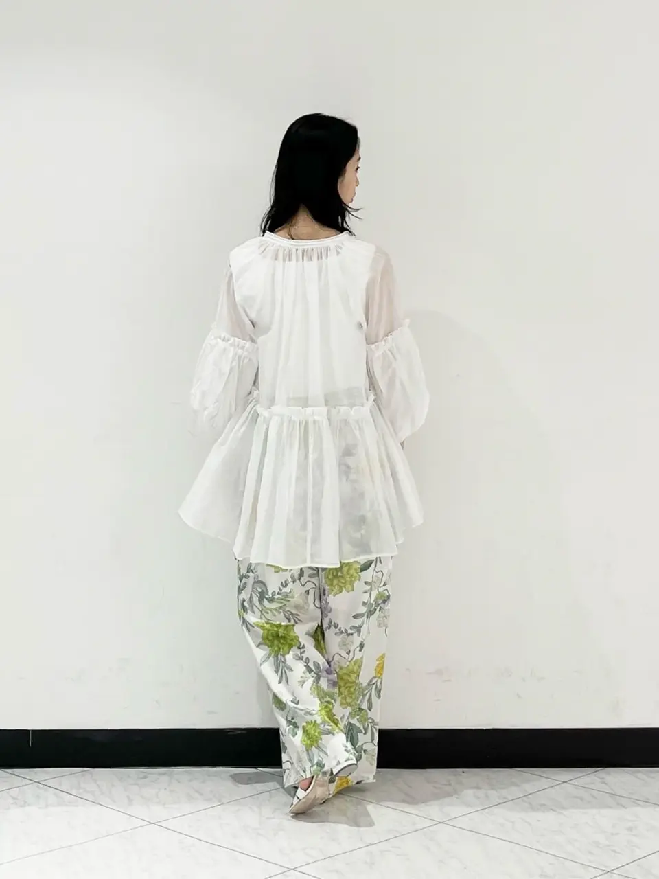 GRACE CONTINENTAL The Banquet yuri コーディネート画像